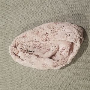 Fuzzy Floral Infinity Scarf